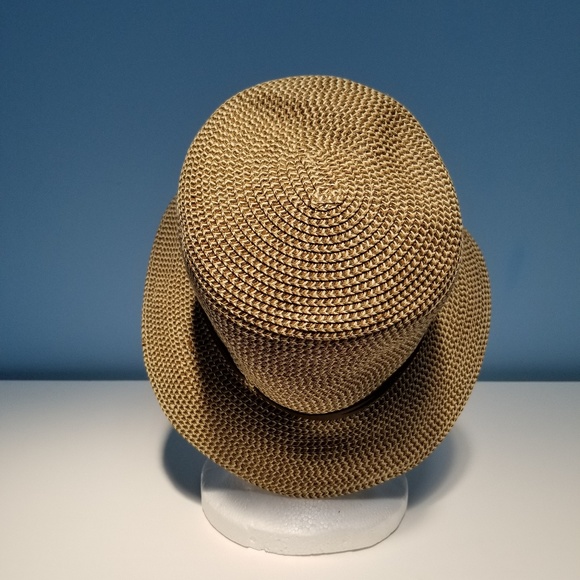 Nine West Packable Microbrim Hat. - Picture 4 of 5